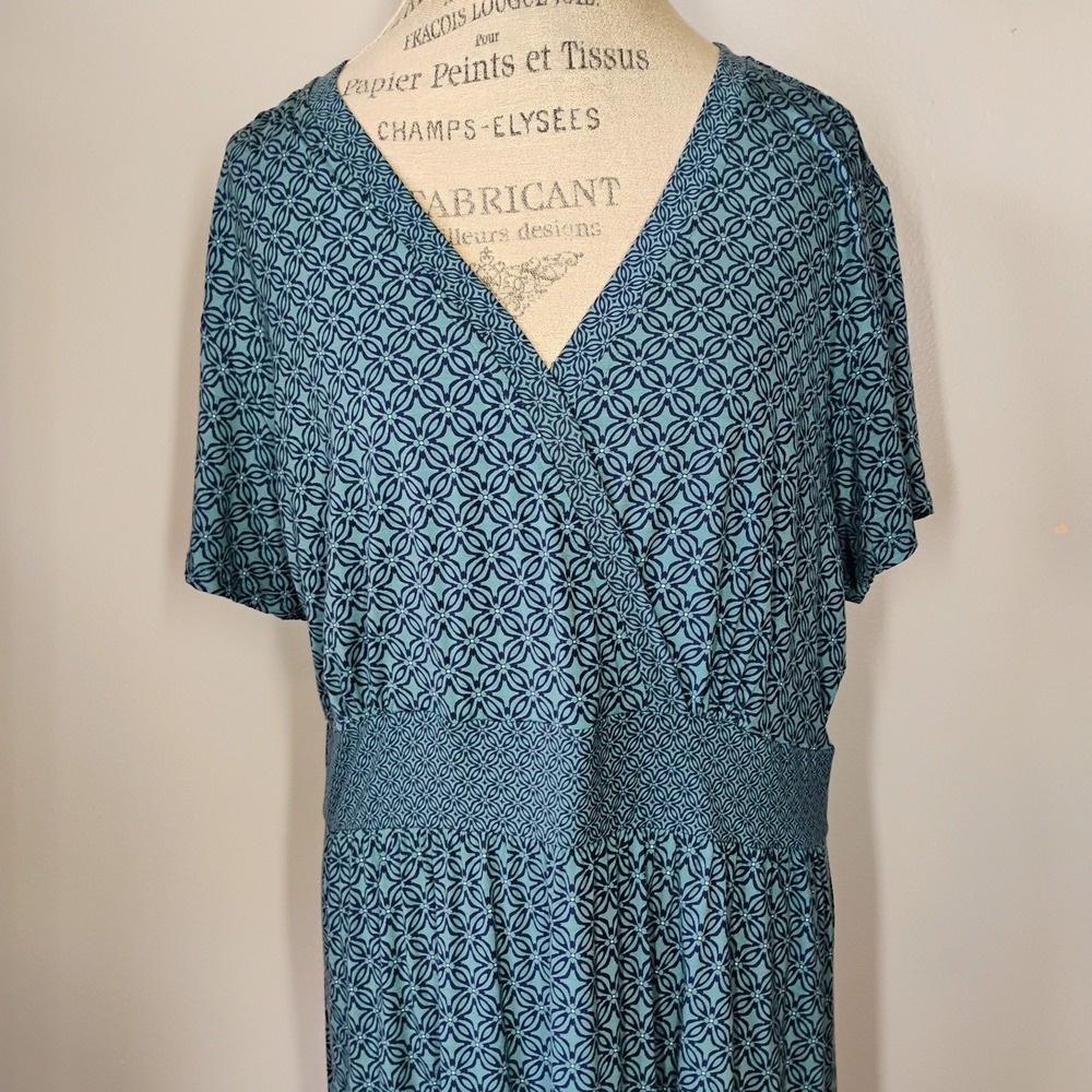 LL Bean Midi Dress Womens 2X Blue Geometric Floral Comfy Soft Casual Lightweight - Picture 2 of 10